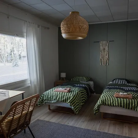 The House Under Northern Lights Huoneisto *