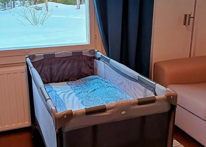 アパート The House Under Northern Lights *